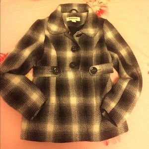 Adorable black white jacket