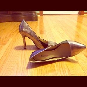 Silver snake print heels