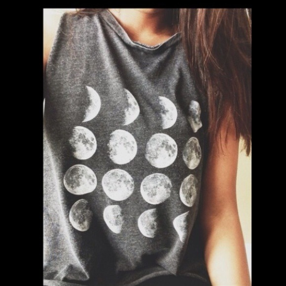 💕TRADED😊Grey Sadie moon top