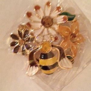 New Bumble Bee pin brooch