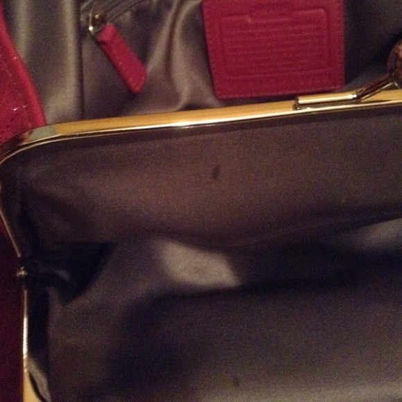 Autentic Coach Handbag - Picture 4 of 4