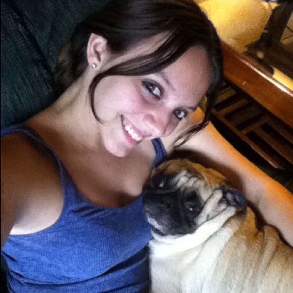 Meet your seller💗