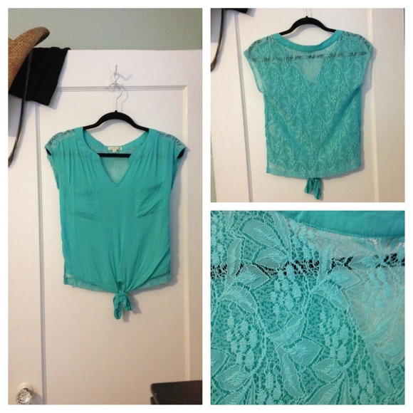 SOLD NWOT Cute Sheer Lace Back Top