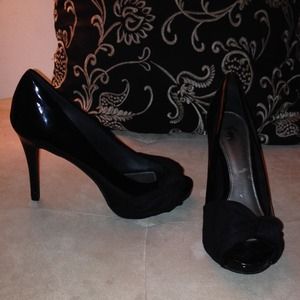 SOLD on eBay 20dls✔️ Black Peep a Toe