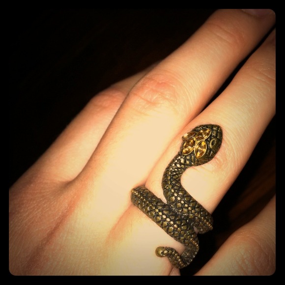 Snake ring