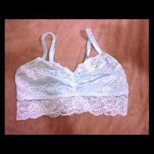 🚫SOLD🚫 Victoria's Secret Lace Bralette