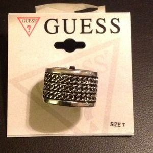 Guess Ring