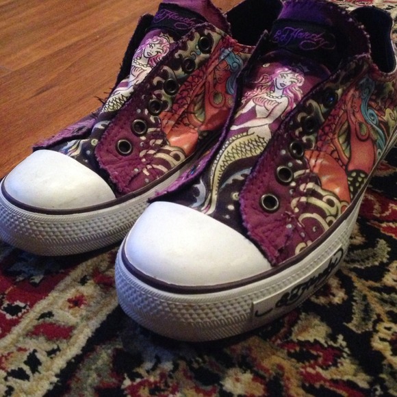 Ed hardy sneakers size 7 great condition