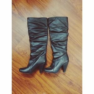 Black boots worn twice