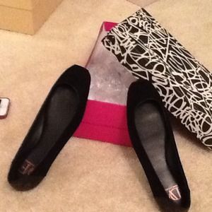 Diane VonFurstenberg flats Size 6.5M