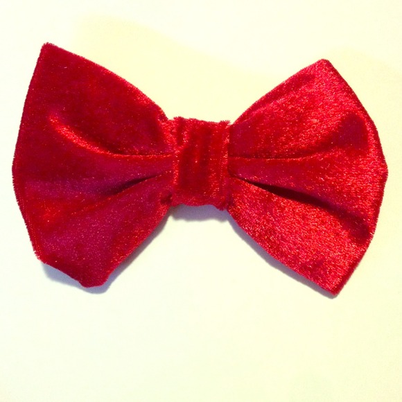 Red velvet hair bow