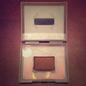 NEW Mary Kay Mineral Eye Color - Chocolate Kiss