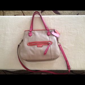 Coach purse and matching wallet