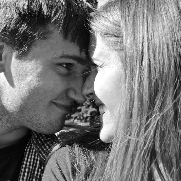 The Girl Behind The Closet πππ - Picture 2 of 4