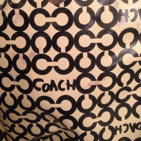 💥💥sold💥💥. Authentic Coach tote - Picture 4 of 4
