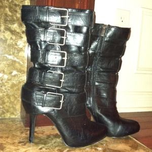 Black buckle Calf Length Boot