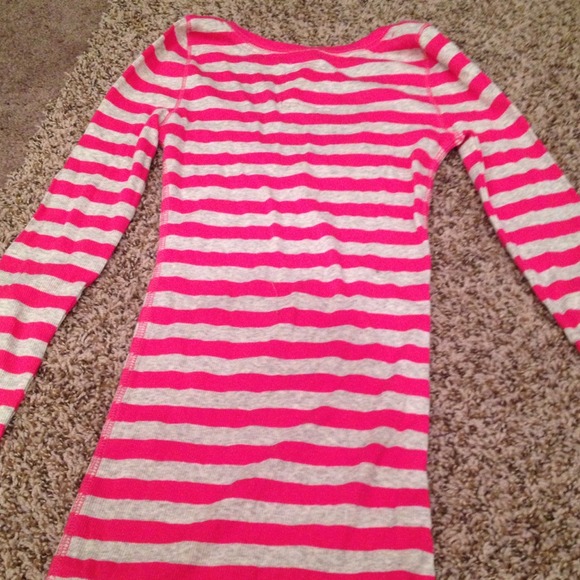 NWOT pink and gray striped fitted sweater - Picture 2 of 3