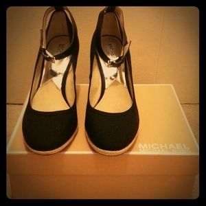 Michael Kors Black Meg Wedge Sz11 Once Worn