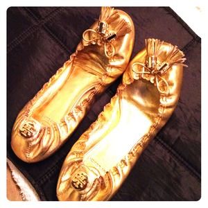 Tory Burch Reese flats 📌ON HOLD ⏰