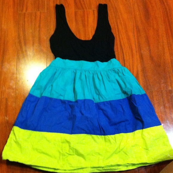 Fun dress and shorts bundle!