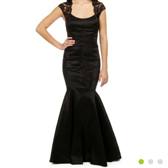 *Rain-Black Lace and Taffeta Dress *Stunning*