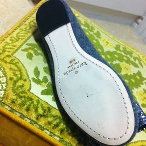 kate spade Shoes - 50% OFFโญ๏ธKate Spade Glitter and Wool Flats! kate spade Shoes - 50% OFFโญ๏ธKate Spade Glitter and Wool Flats!