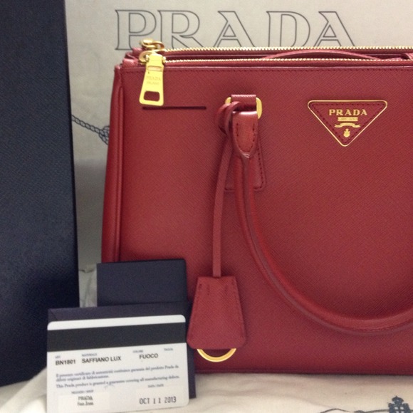 ✨👜💢 SOLD Locally 💢🌟✨ - Picture 2 of 4