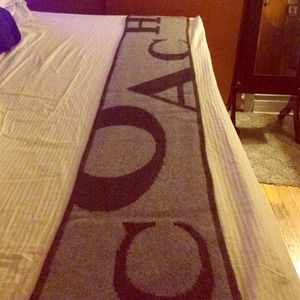 NEW authentic coach scarf (MEN)