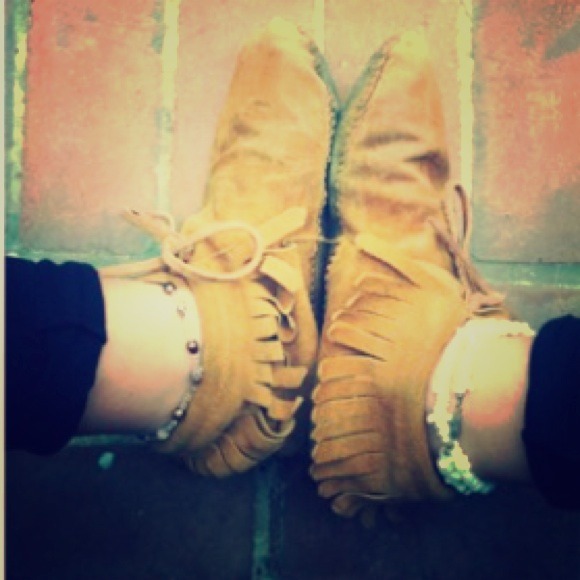 Indian shoes