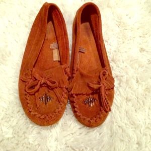 Dark Carmel / Moccasin