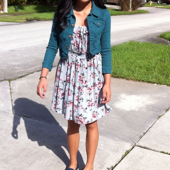 Floral dress - Picture 1 of 3