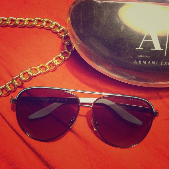 Armani exchange aviator sun glasses