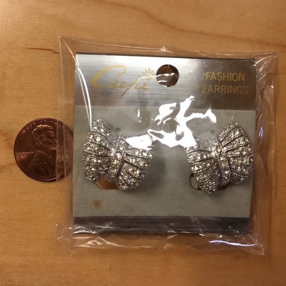 Butterfly earrings - Picture 2 of 2