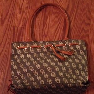 NEW MARK DOWN!! Authentic Dooney and Bourke purse