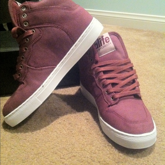 Alife sneakers