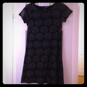 H&M Short Sleeve Geo Pullover Everyday Dress
