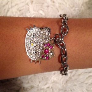 Silver hello kitty charm bracelet