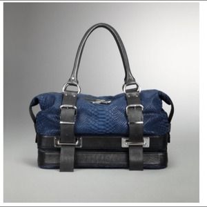 Kenneth Cole Unfolded Satchel(slightly used)