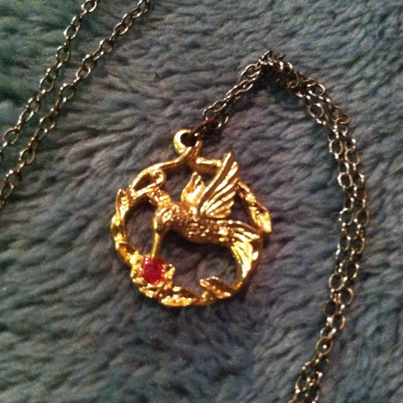 Humming Bird necklace - Picture 2 of 2