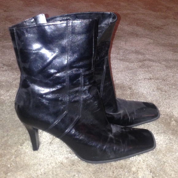 Boots - Picture 2 of 2