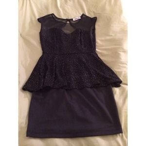 🎉 Bundle🎉 Peplum Blk Dress/BlkShoes/Mini Skirt