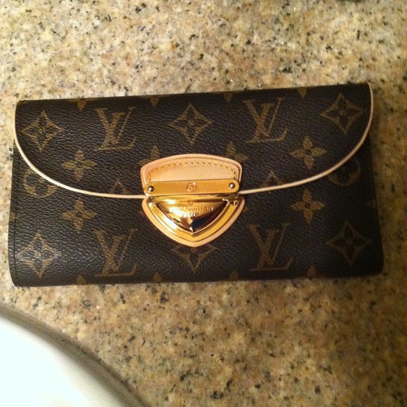 Wallet - Picture 1 of 4