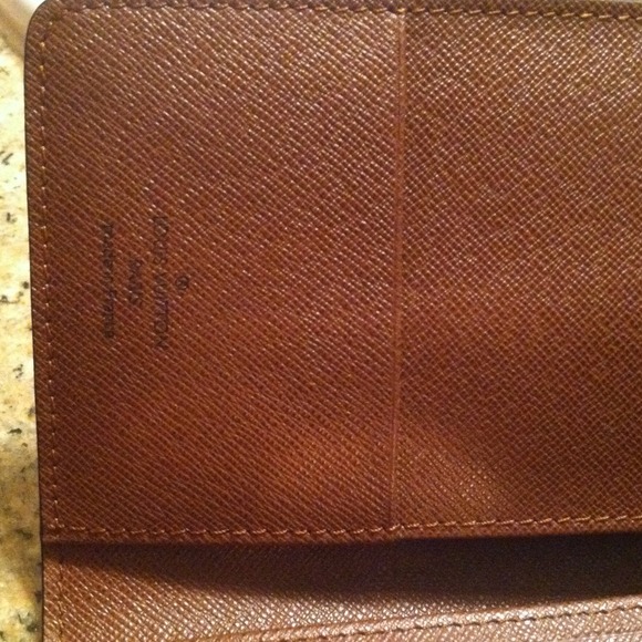 Wallet - Picture 4 of 4