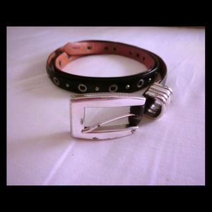 Brighton black belt - skinny jean