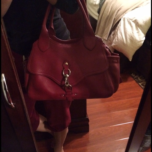 🎈🎉🎊HOST PICK🎉Cole HaanRed Handbag🌟low price - Picture 4 of 4