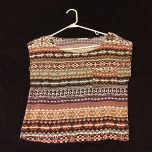 Tribal top