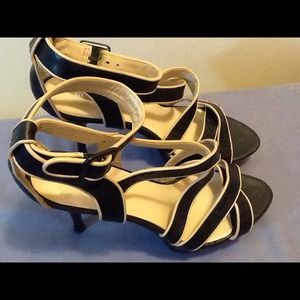 Nine West Sandals size 11 new no box