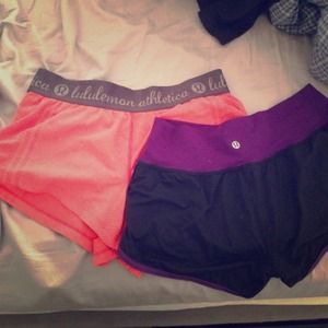 Lulu running shorts size 6 built in undies