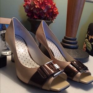 Anne Klein wedges