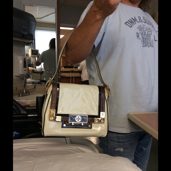 ๐ WHAT ๐ - Picture 2 of 4